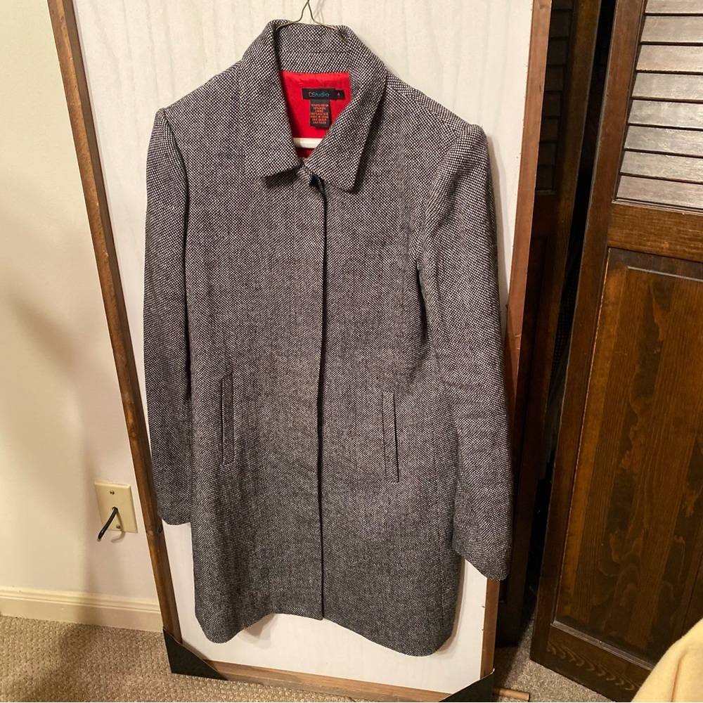 Houndstooth coat!  EUC